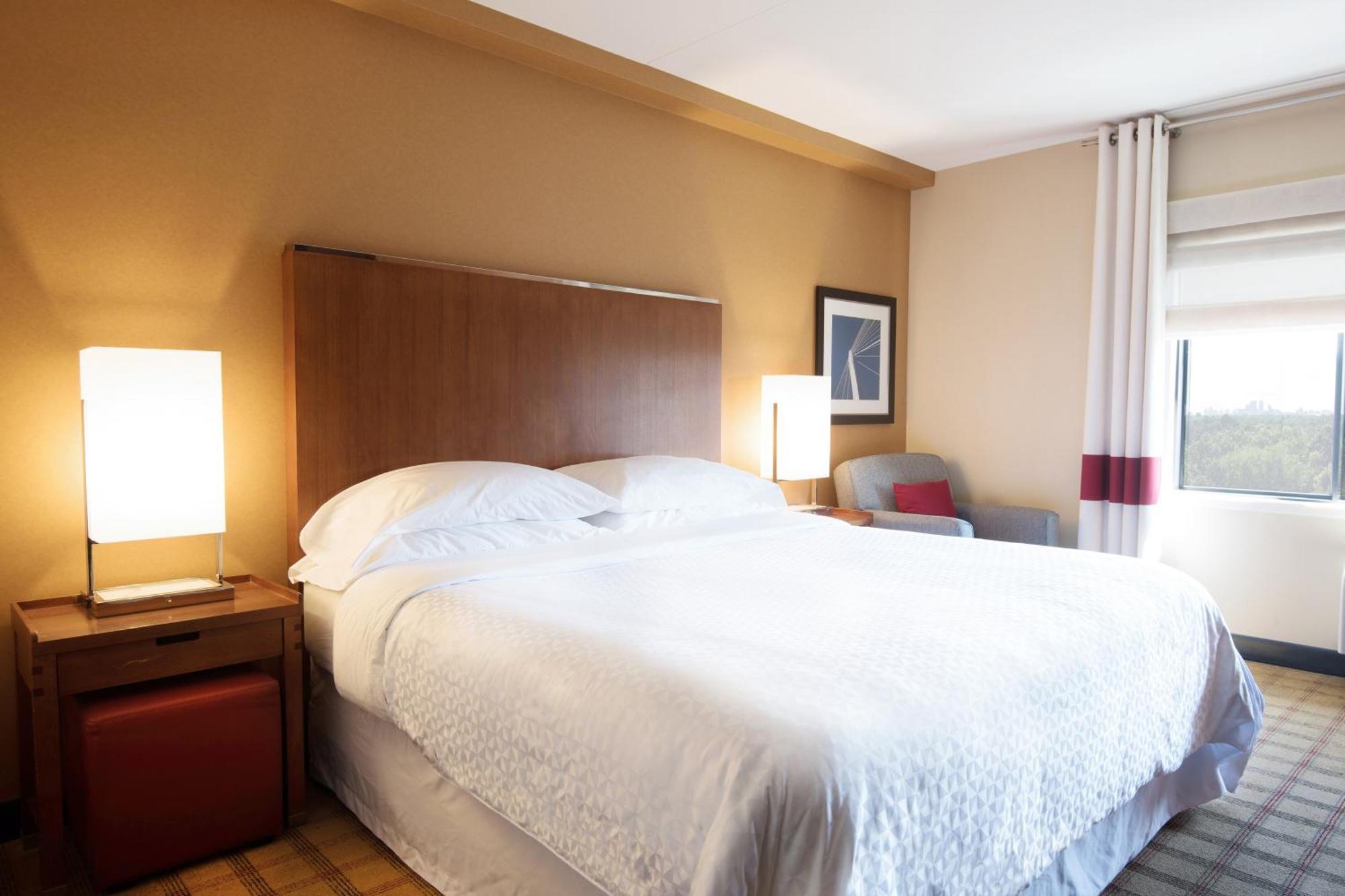 Four Points By Sheraton Winnipeg South מראה חיצוני תמונה