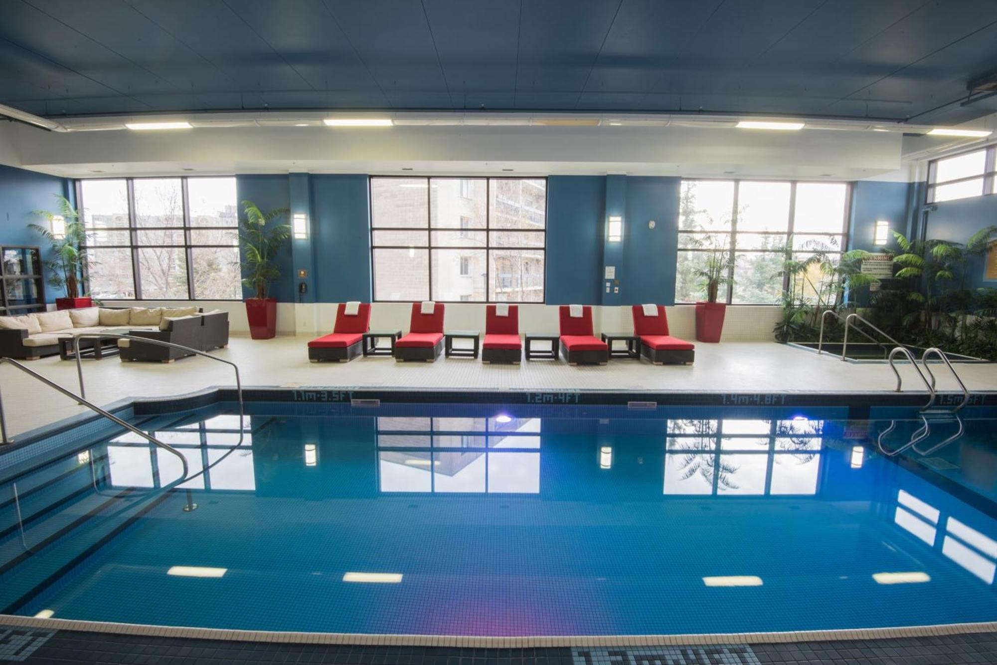 Four Points By Sheraton Winnipeg South מראה חיצוני תמונה